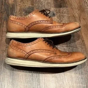 Cole Haan Men’s 9 ØriginalGrand Wingtip Oxford- Woodbury/Ivory Cole Haan Men main image 3